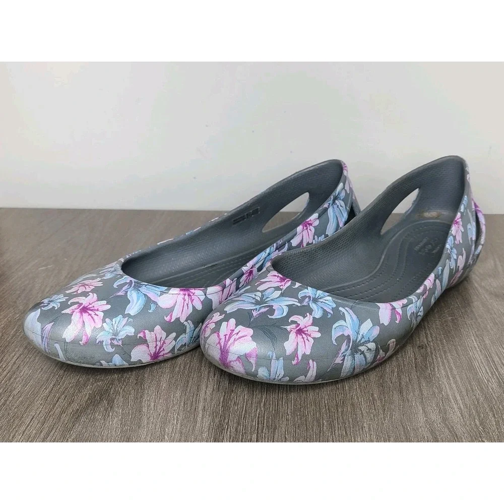 Crocs Kadee II Floral Ballet Flats Womens 11 Gray Pink Blue Comfort Slip On